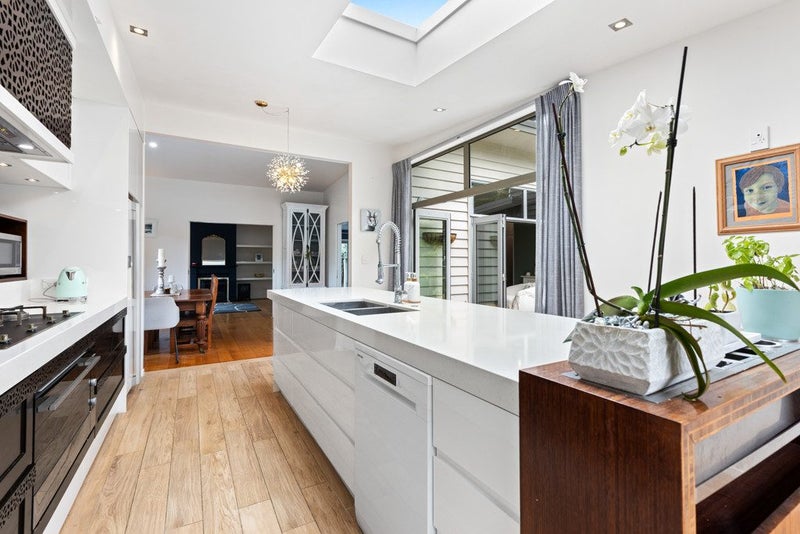 18 Winsley Terrace, Churton Park, Wellington - Carousel 2