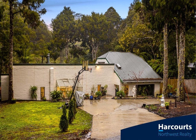 719 Scenic Drive, Henderson Valley, Waitakere City, Auckland - Carousel 15