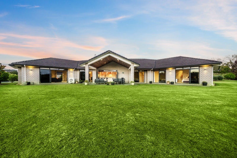 69A Oraha Road, Kumeu - Carousel 1