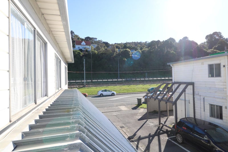 20/91 PHARAZYN ST, ALICETOWN, LOWER HUTT - Carousel 10