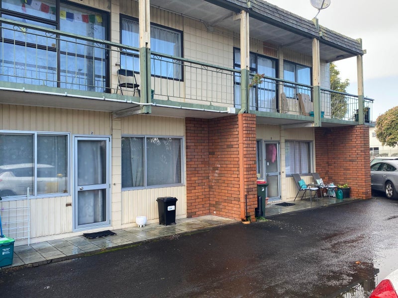 212 Ulster Street, Whitiora, Hamilton - Carousel 1