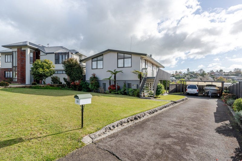 14 Vincent Place, Dinsdale, Hamilton - Carousel 1