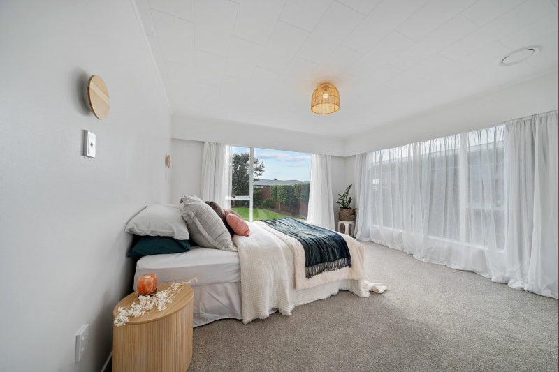 19 Bronte Place, Whalers Gate, New Plymouth, Taranaki - Carousel 2