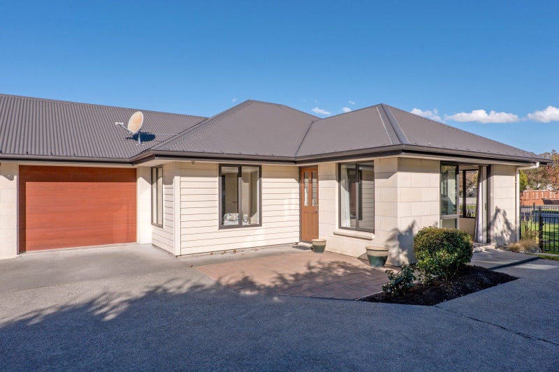 1 Lochhead Crescent, Methven, Methven - Carousel 2