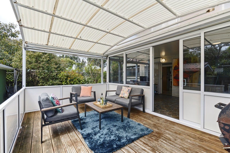 59 Dixon Street, Oakura - Carousel 1