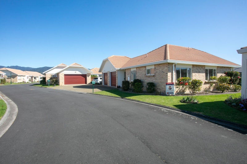 32 Park Road, Katikati, Katikati - Carousel 17