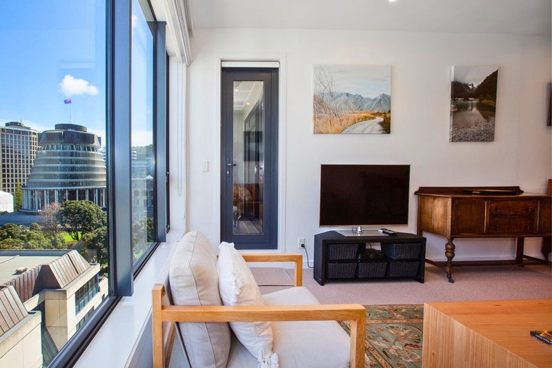 8G/42 Molesworth Street, Thorndon, Wellington - Carousel 1