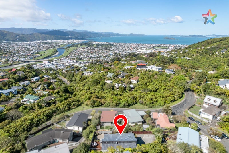 2 Taka Grove, Normandale, Lower Hutt - Carousel 28