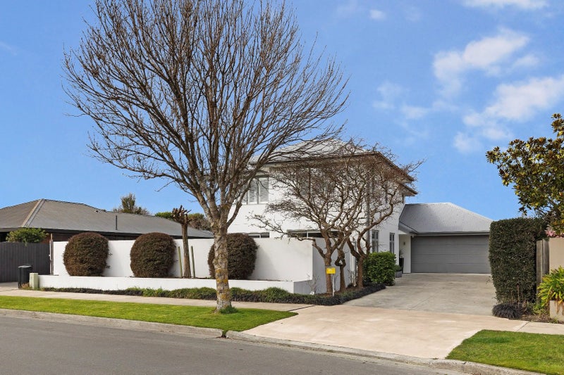 44 Crombie Green, Northwood, Christchurch - Carousel 1