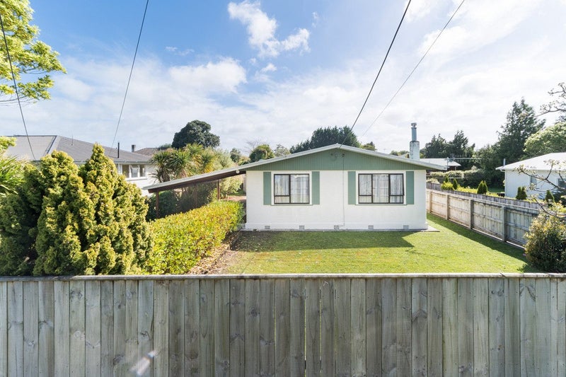30 Mill Street, Marton - Carousel 2
