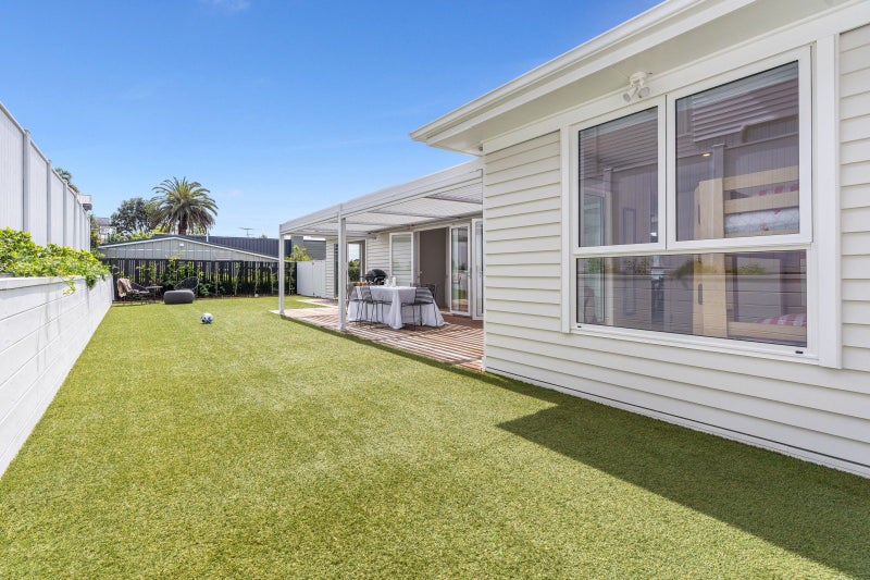 10A Shera Road, Remuera, Auckland - Carousel 2