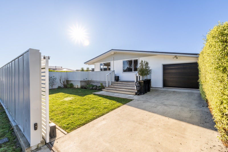 264A Te Awa Avenue, Awatoto, Napier - Carousel 1