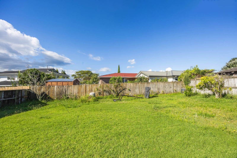 36 Akoranga Drive, Northcote, Auckland - Carousel 18