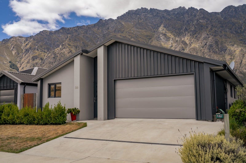 39 Howden Drive, Jacks Point, Queenstown - Carousel 1