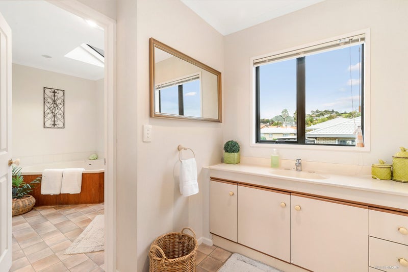 10 Emsworth Court, Pukekohe, Pukekohe - Carousel 27