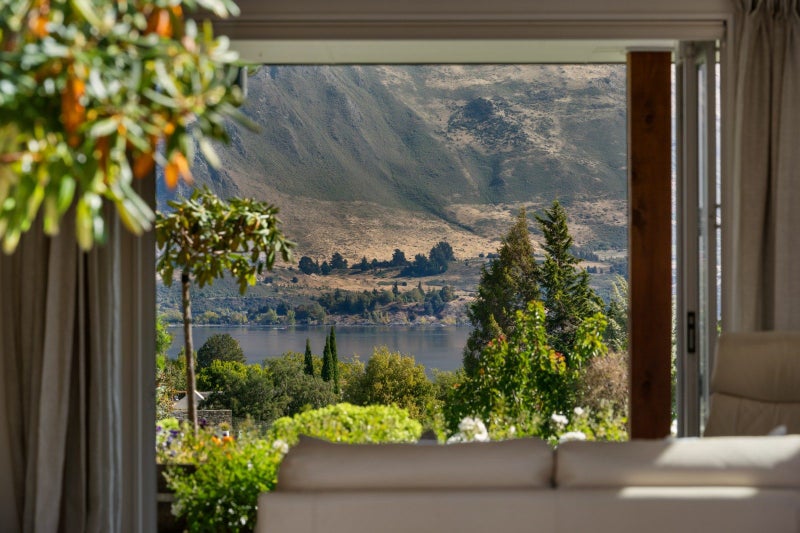 28 Greenbelt Place, Wanaka - Carousel 2