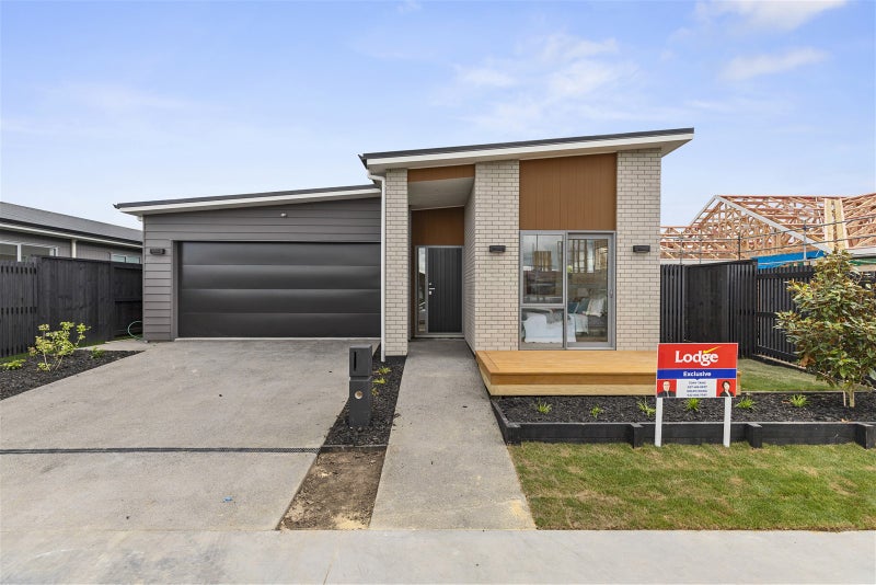 33 Couldsack Avenue, Chartwell, Hamilton - Carousel 1