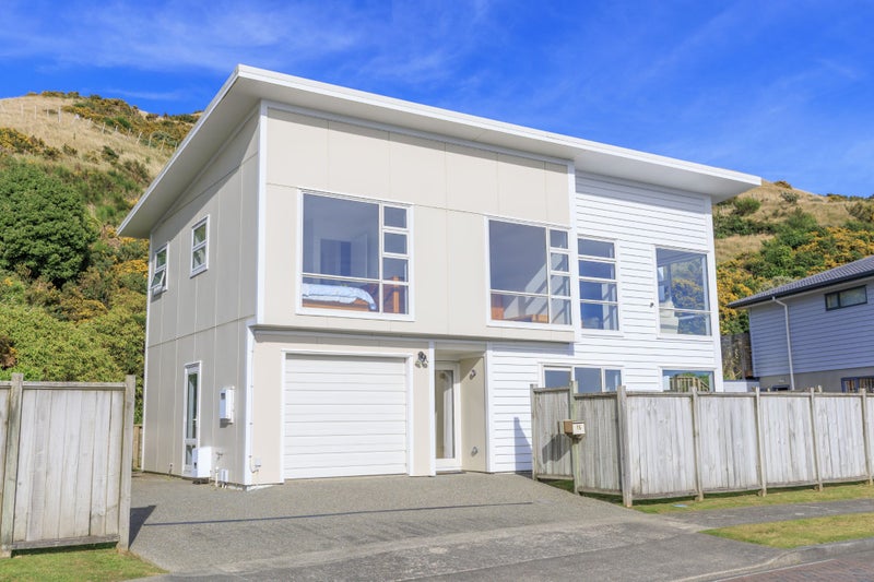 15 Comber Place, Johnsonville, Wellington - Carousel 1
