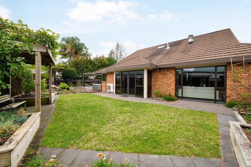 78 Harrowfield Drive, Harrowfield, Hamilton - Carousel 30