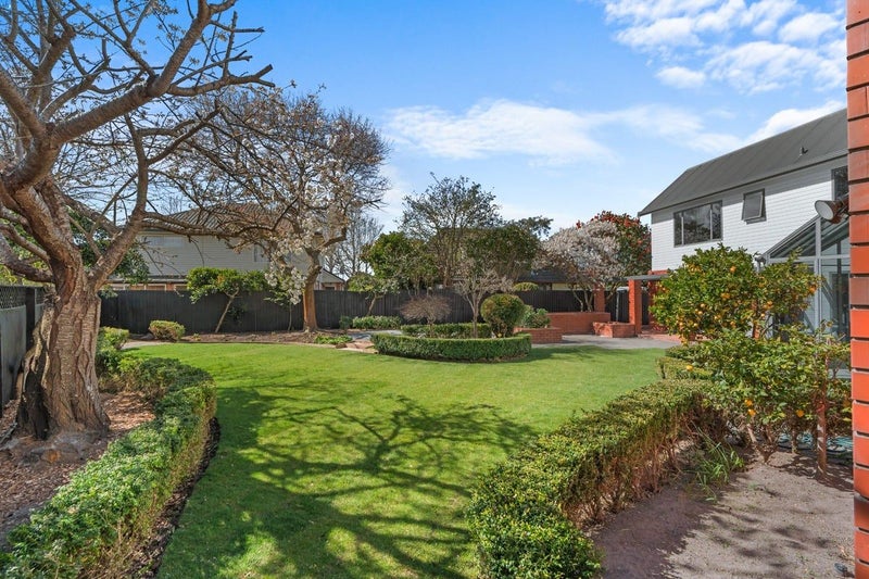15 Parkham Drive, Burnside, Christchurch - Carousel 2