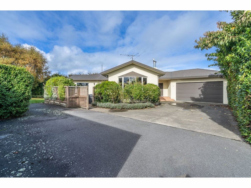 17 Duke Street, Gladstone, Invercargill - Carousel 1