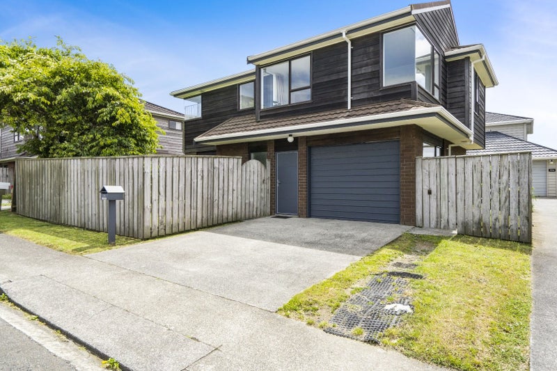 10A Shastri Terrace, Khandallah, Wellington - Carousel 2
