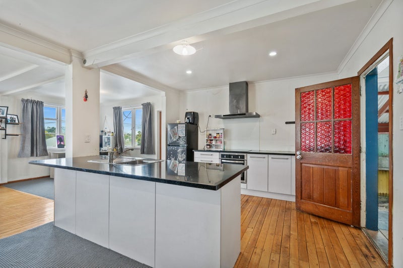 12 Toetoe Road, Whangarei - Carousel 2