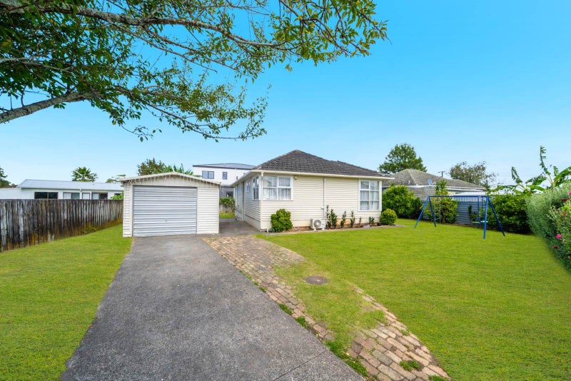 2/8 Allen Street, Mangere East, Auckland - Carousel 1