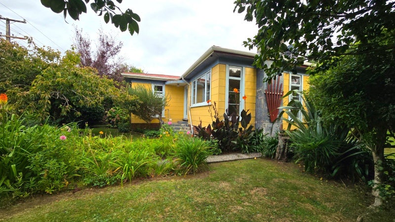 21 Regent Street, Waihi, Waihi - Carousel 1