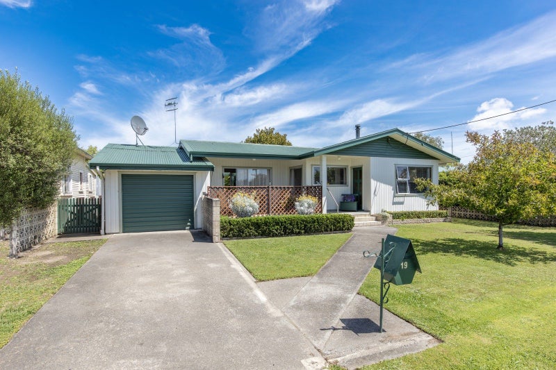 19 Woburn Street, Waipukurau, Waipukurau - Carousel 1