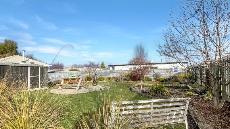 18 Caulfeild Street, Ranfurly, Ranfurly - Carousel 2