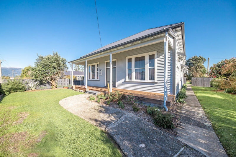 52 Romilly Street, Westport, Westport - Carousel 1