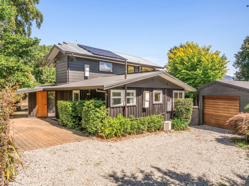 84 Matai Road, Wanaka - Carousel 2