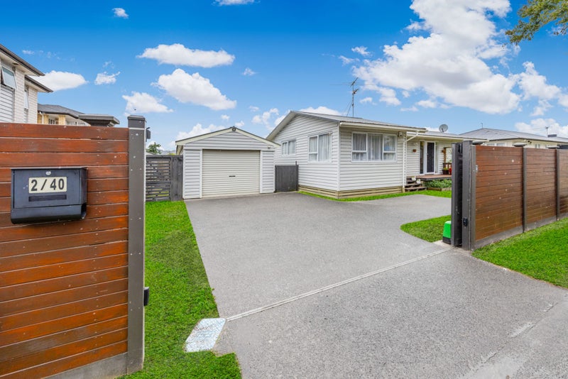 2/40 Laurie Avenue, Papakura, Papakura - Carousel 2