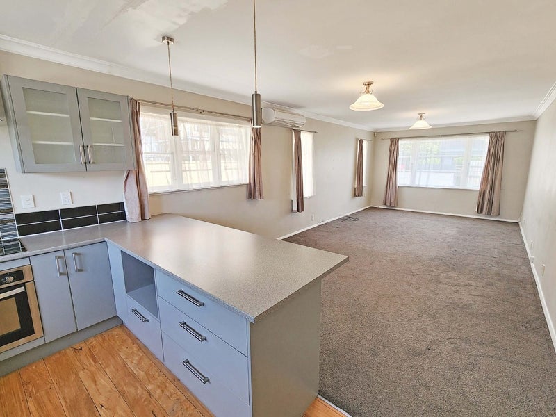 743 Fergusson Drive, Elderslea, Upper Hutt - Carousel 2