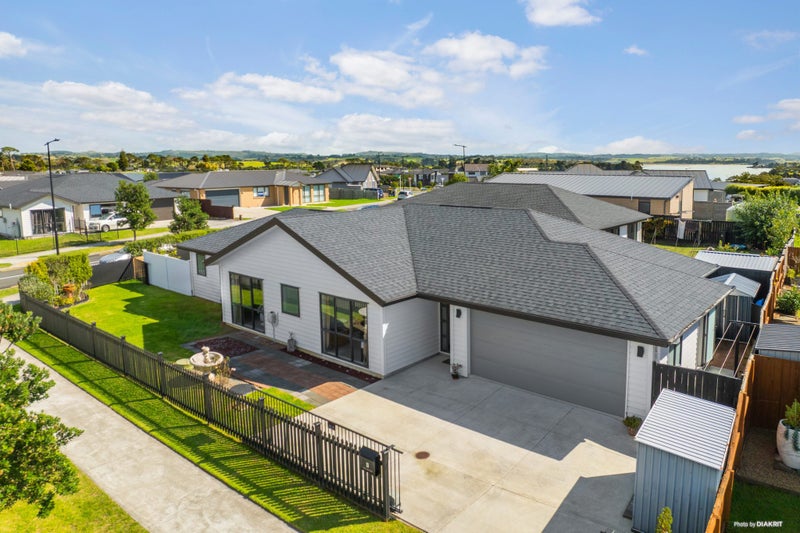 9 Rere Awa RD, Glenbrook, Glenbrook - Carousel 1