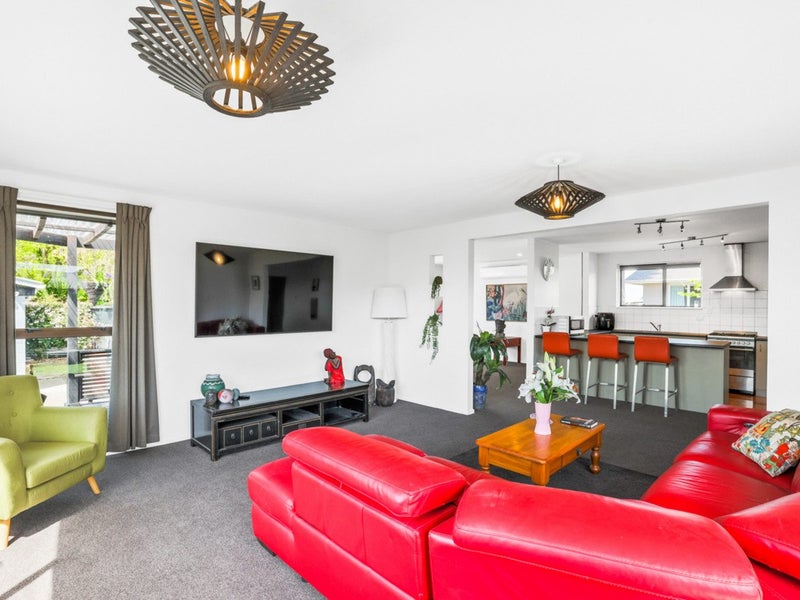 12 Thurso Place, New Brighton, Christchurch - Carousel 2