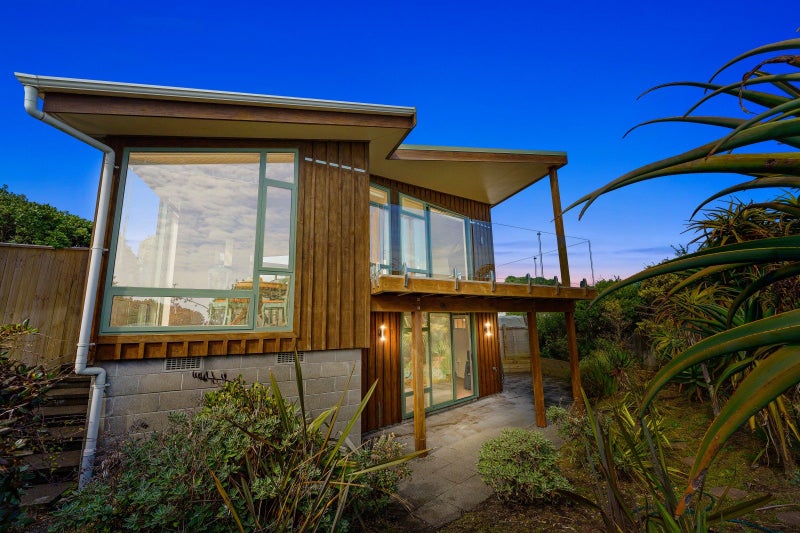 31 Kapiti Lane, Otaki Beach, Otaki - Carousel 1