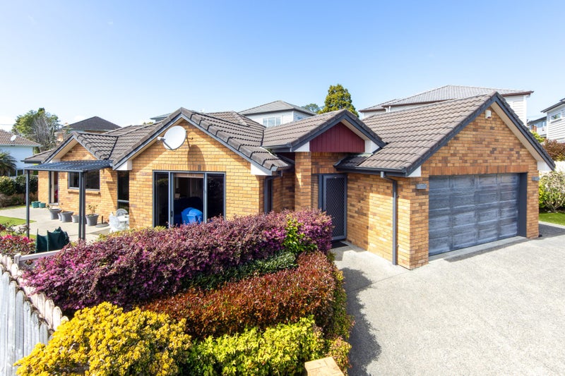 102E Taylor Street, Blockhouse Bay, Auckland - Carousel 1