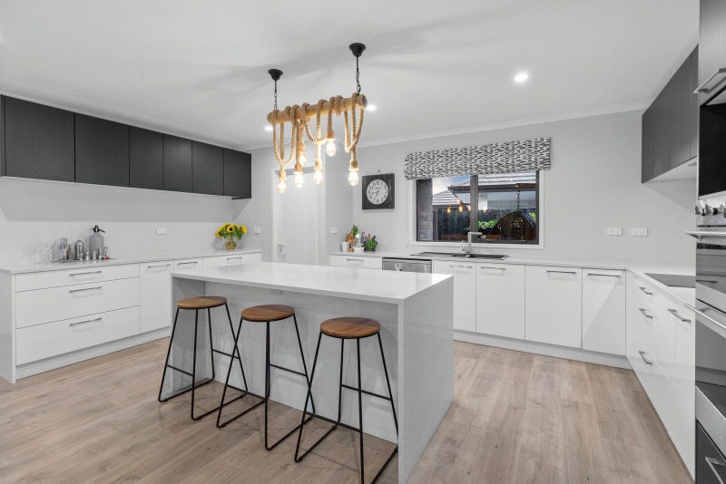 65 Te Ranga Memorial Drive, Pyes Pa, Tauranga - Carousel 2