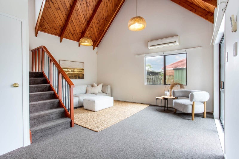 3/12 Arran Street, Avondale, Auckland - Carousel 2
