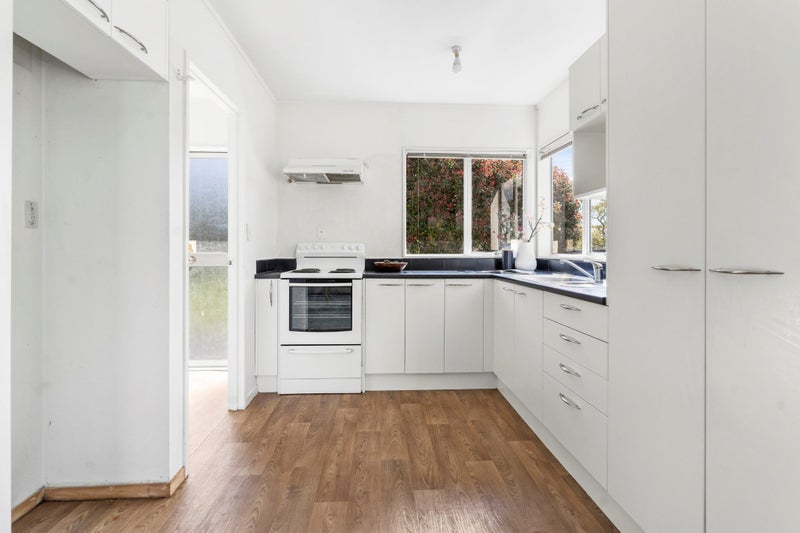 73 Chichester Drive, Rosehill, Papakura - Carousel 1