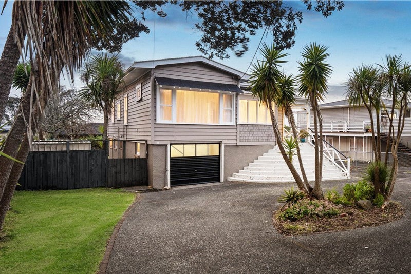 1/65 Sturges Road, Henderson, Auckland - Carousel 1