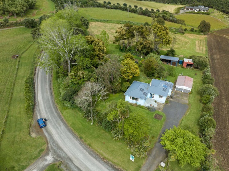 Property Valuation for 3205 South Head Road, Helensville Trade Me Property Trade Me Property