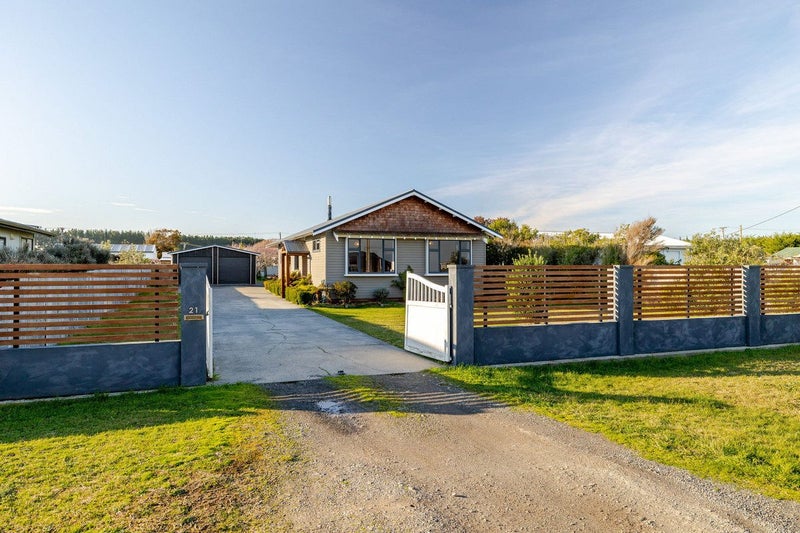 21 Norton Street, Foxton Beach, Foxton - Carousel 25
