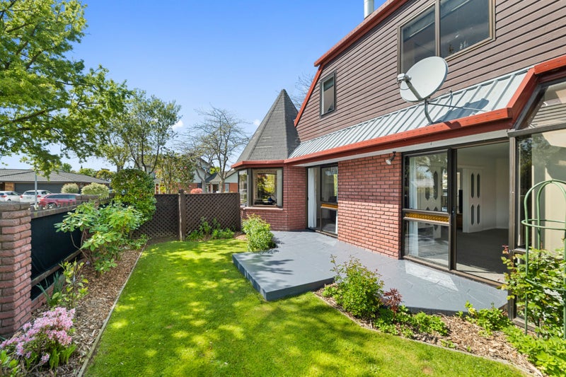 11 Kedleston Drive, Avonhead, Christchurch - Carousel 2