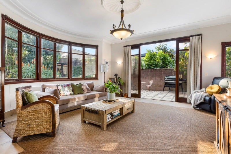 14 Hartland Avenue, Glendowie, Auckland - Carousel 1