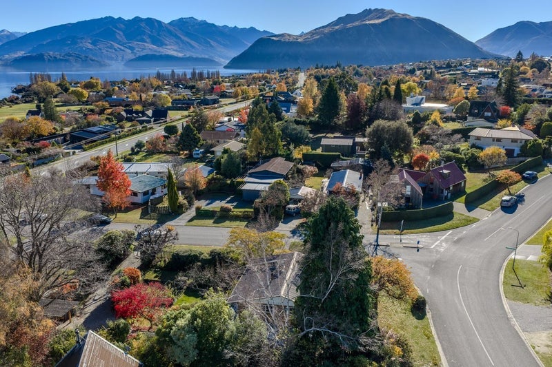 43 Hunter Crescent, Wanaka - Carousel 28