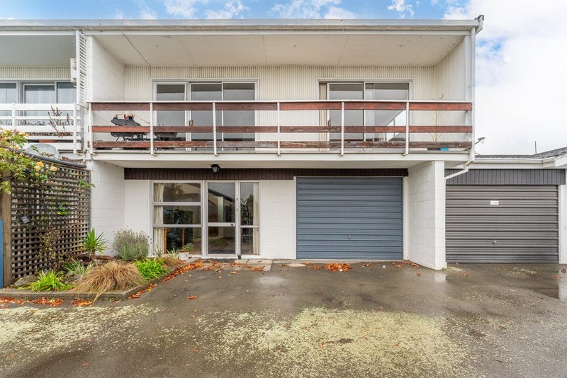 2/95 Avenue Road, West End, Timaru - Carousel 1