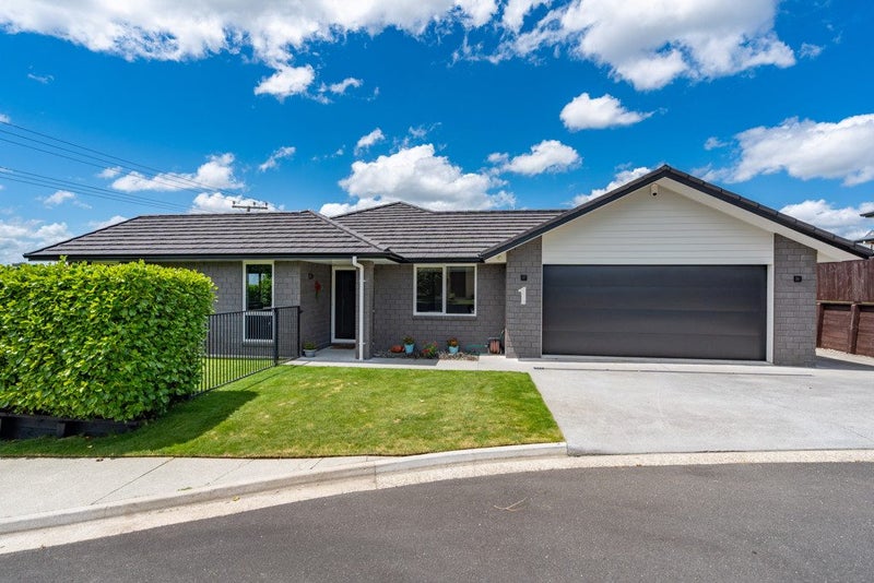 1 Ruske Place, Grandview Heights, Hamilton - Carousel 27